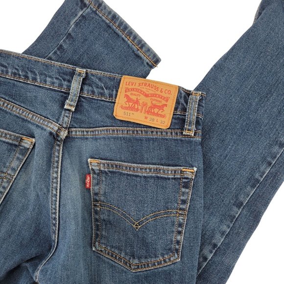 Levi's® Womens Classic Straight Jeans - Picture 3 of 7